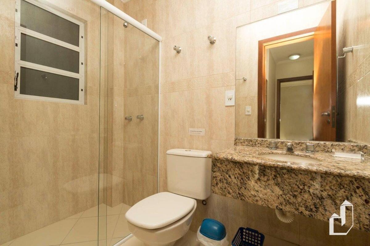 Apartamento com 02 dormitórios aqui é só trazer as malas e aproveitar as férias Bombinhas Esterno foto
